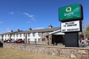 Hotel exterior near Black Canyon of the Gunnison National Park.