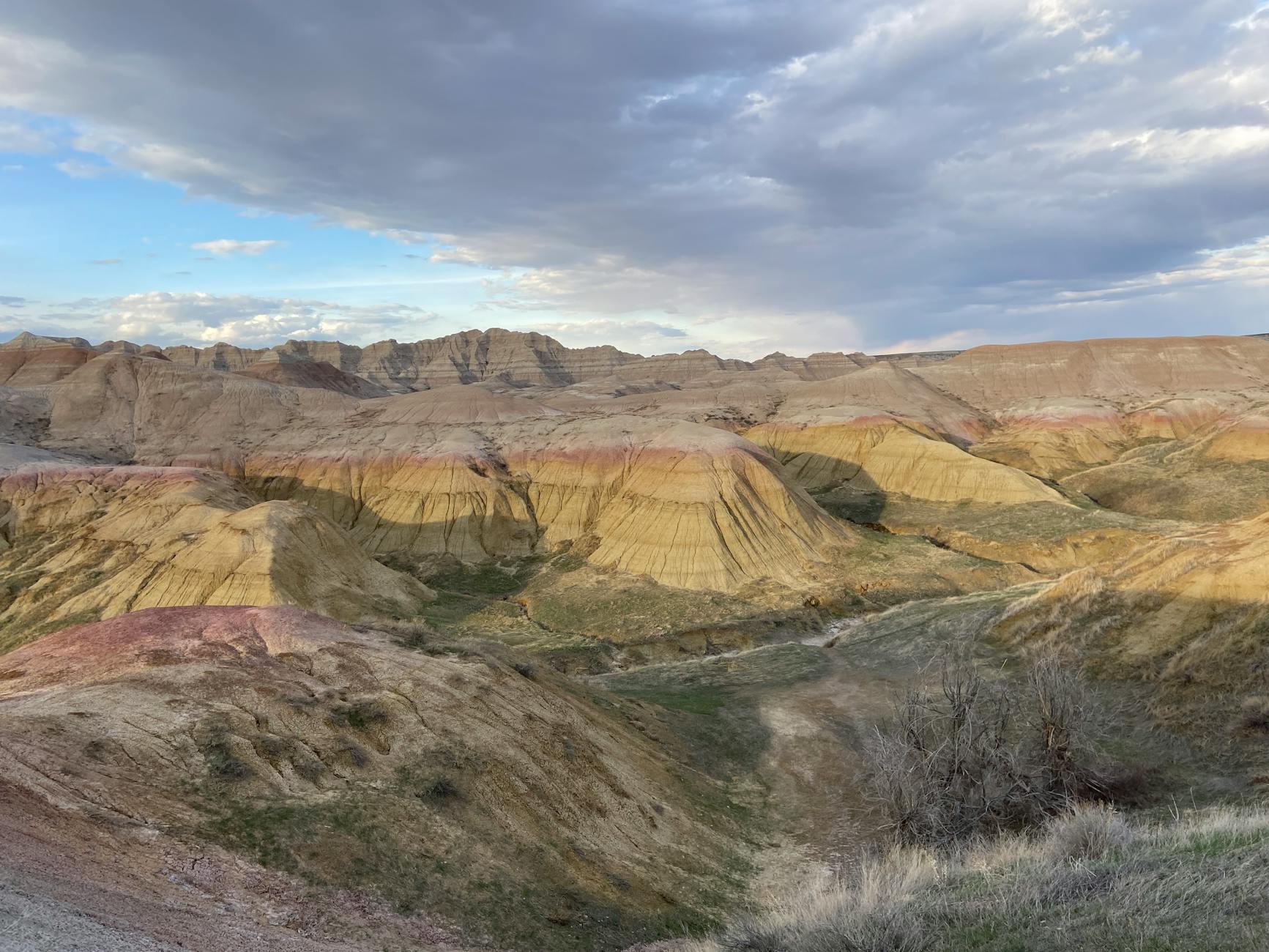 Stunning view of the rugged canyons and colorful rock formations in Badlands National Park.
