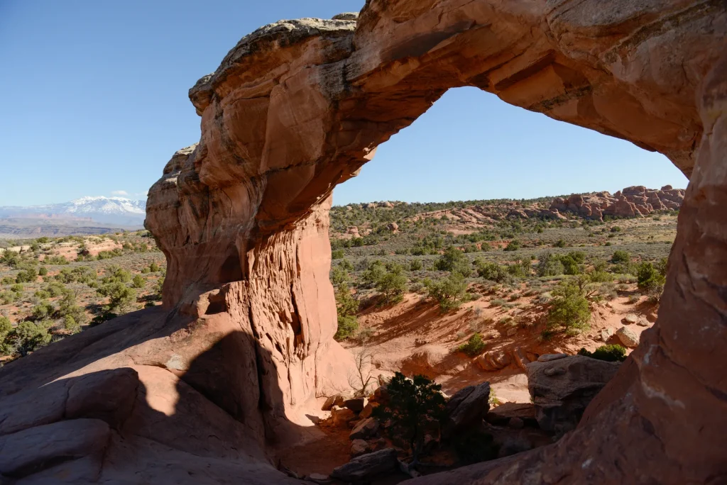 Broken Arch Trail