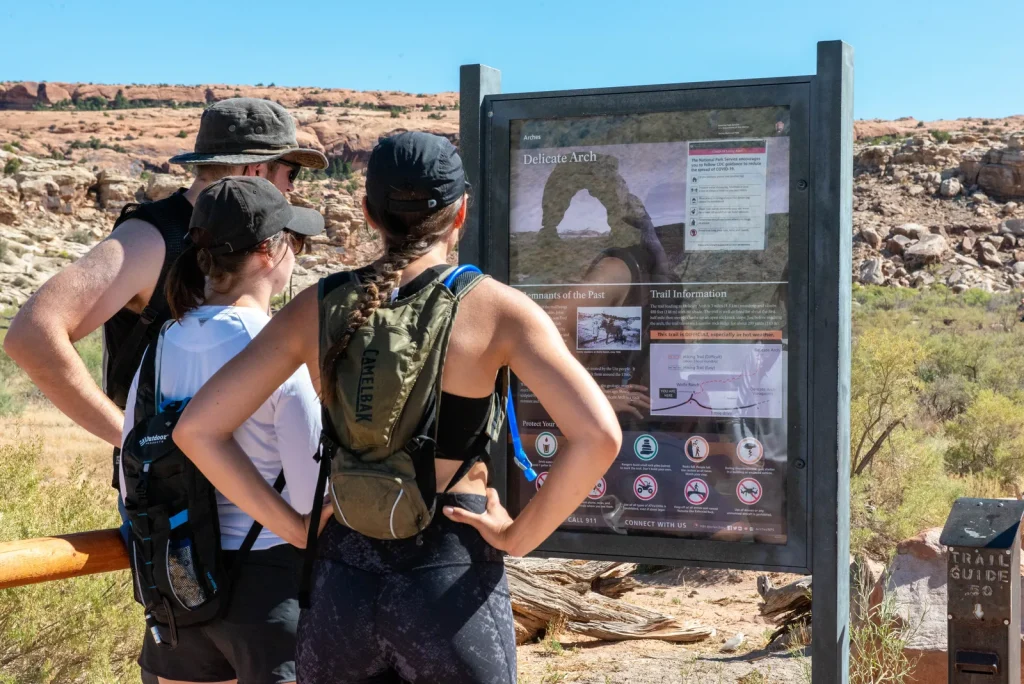 Delicate Arch Trail