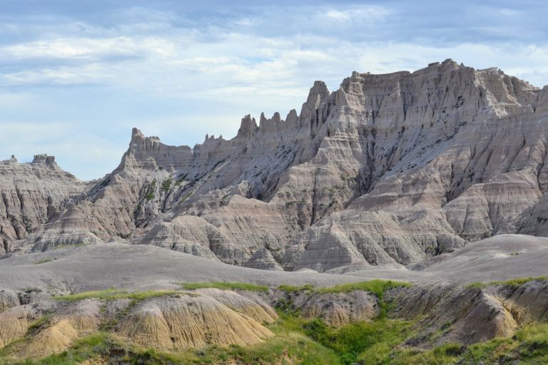 10 Best Hiking Trails in Badlands National Park (Ranked by Difficulty)