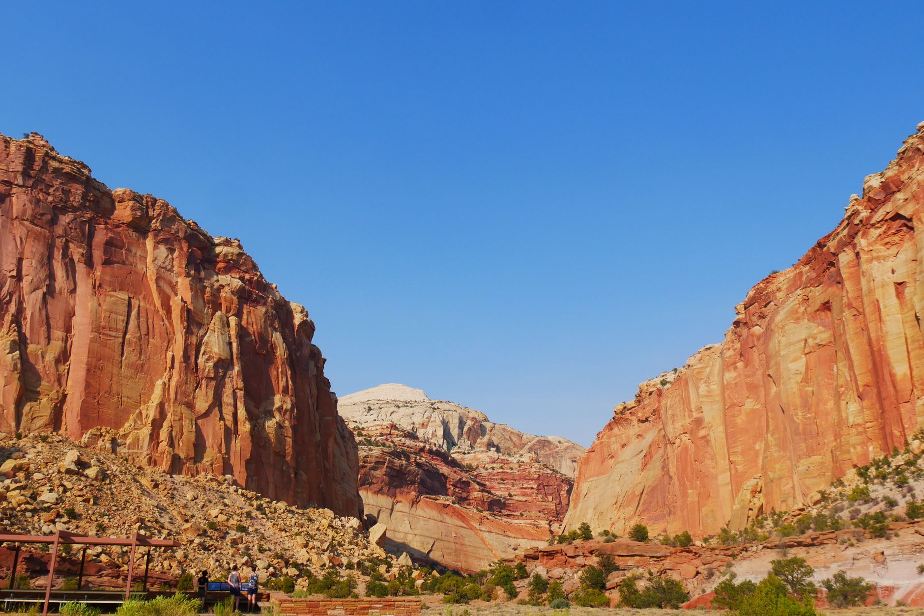 Stunning red rock formations in Capitol Reef National Park, Utah under a clear blue sky.