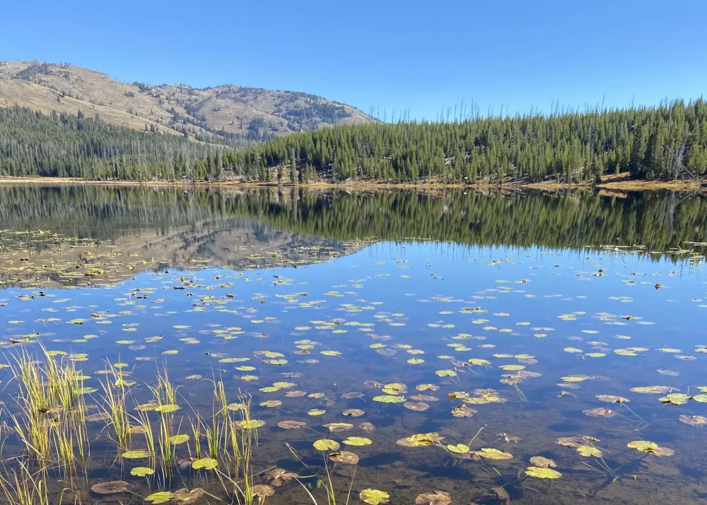Cascade Lake Trail