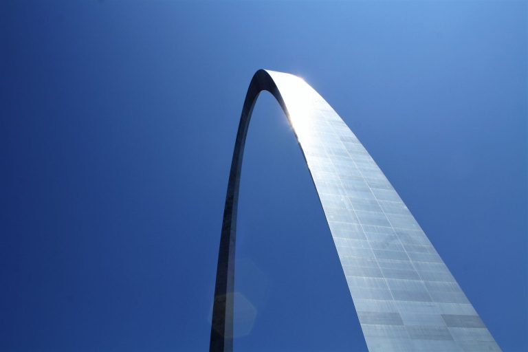 5 Best Photography Spots at Gateway Arch National Park