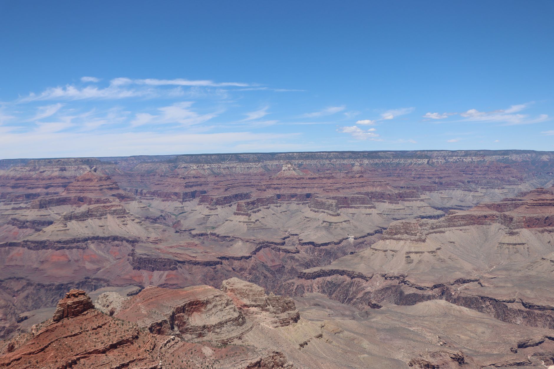 Magnificent view of the Grand Canyon with clear blue skies in Arizona, USA.