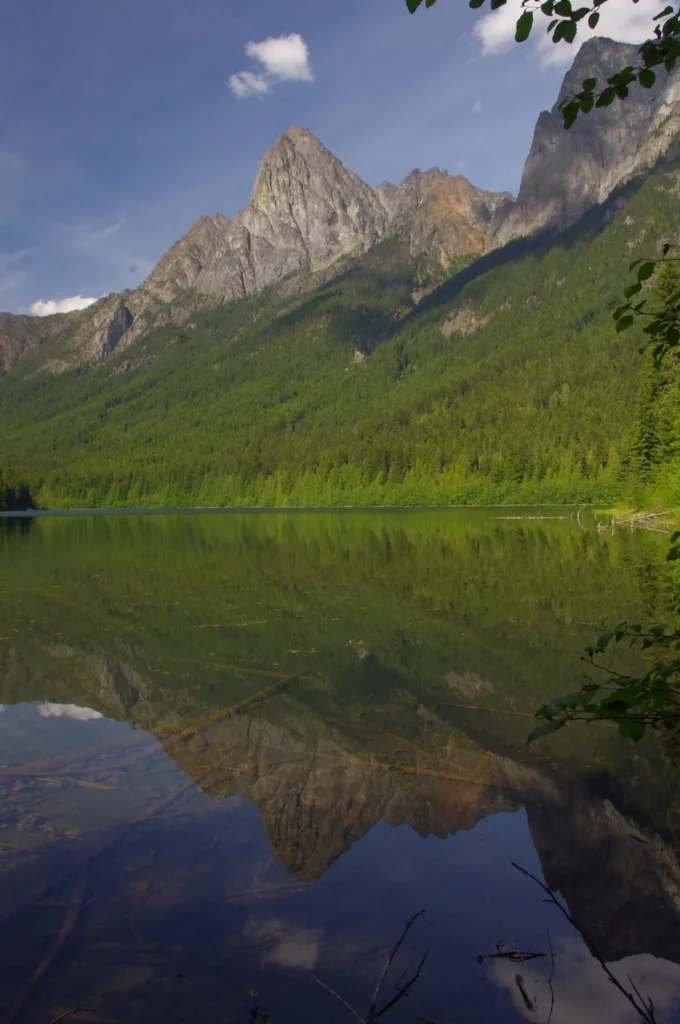 Hozomeen Lake Trail