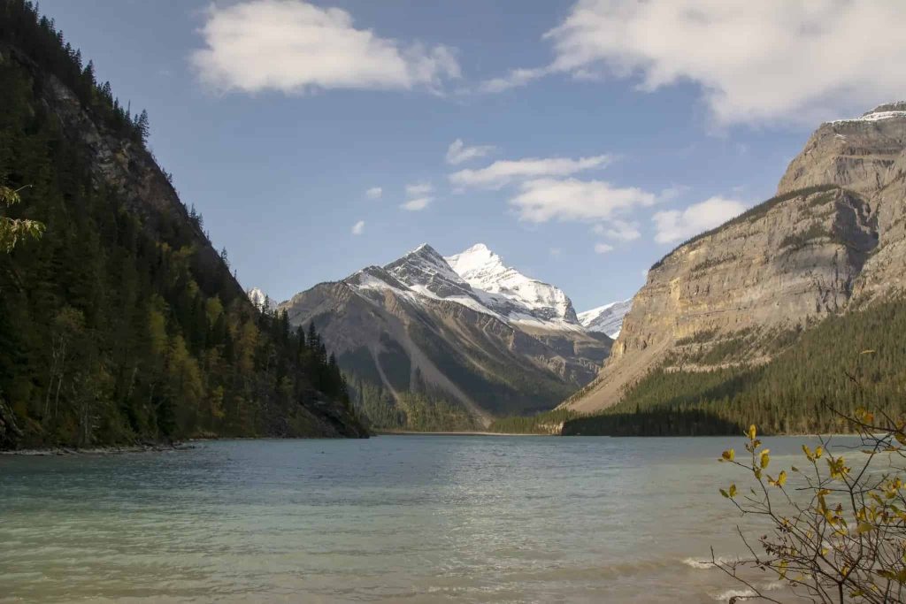 Best lakes in glacier national park