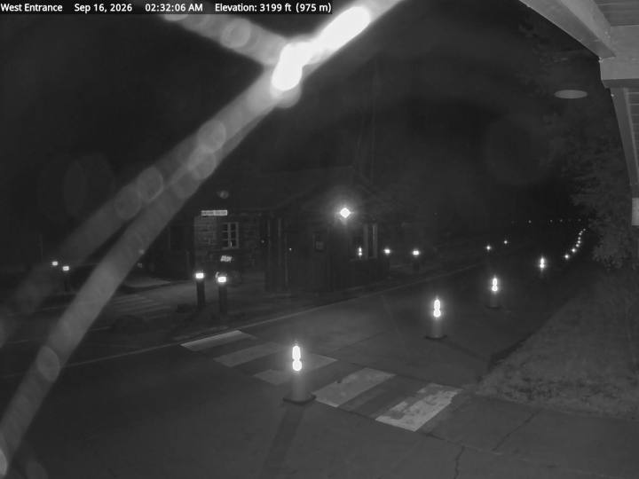 West Entrance webcam, just now